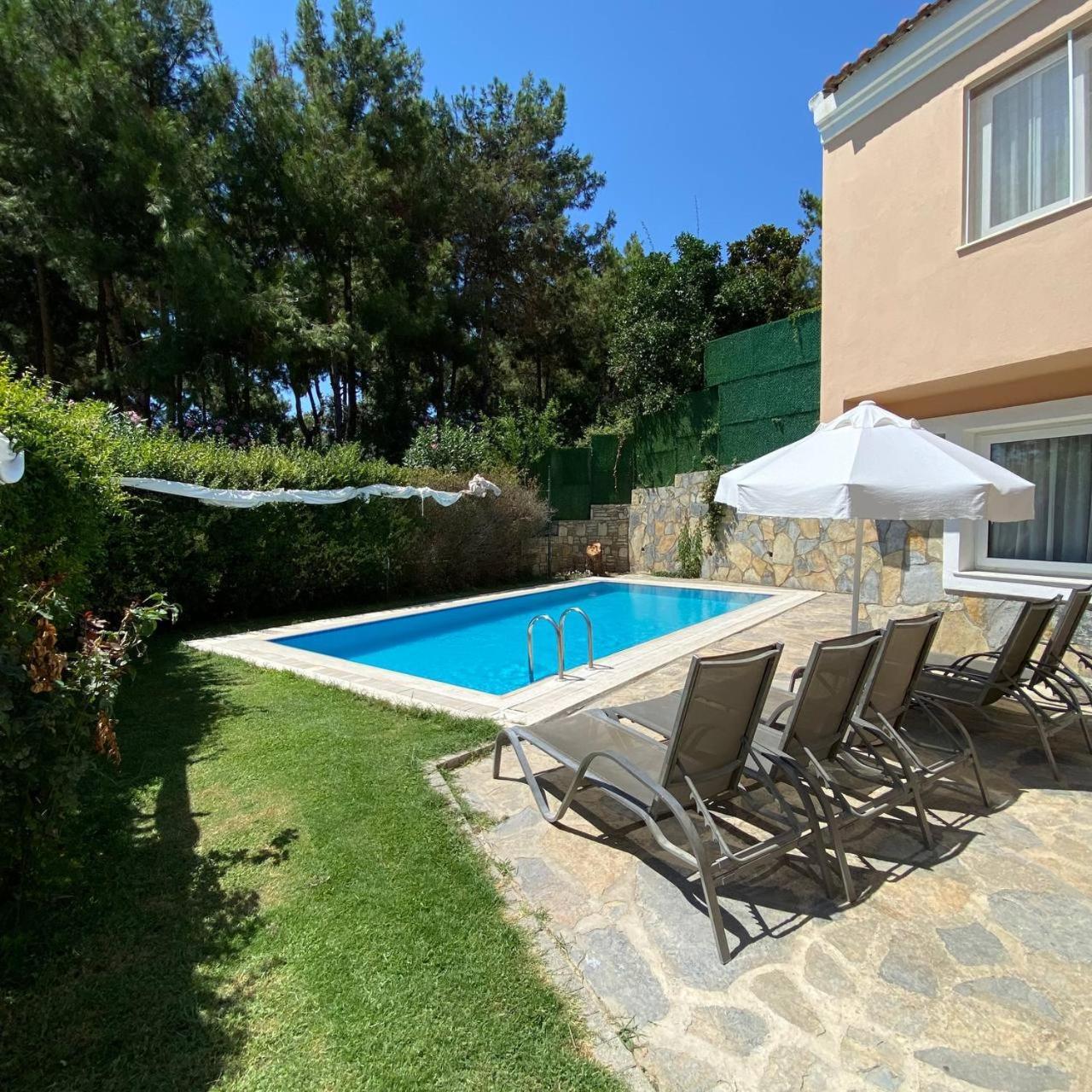 Pine Club Apart Hotel Kusadasi Exterior foto