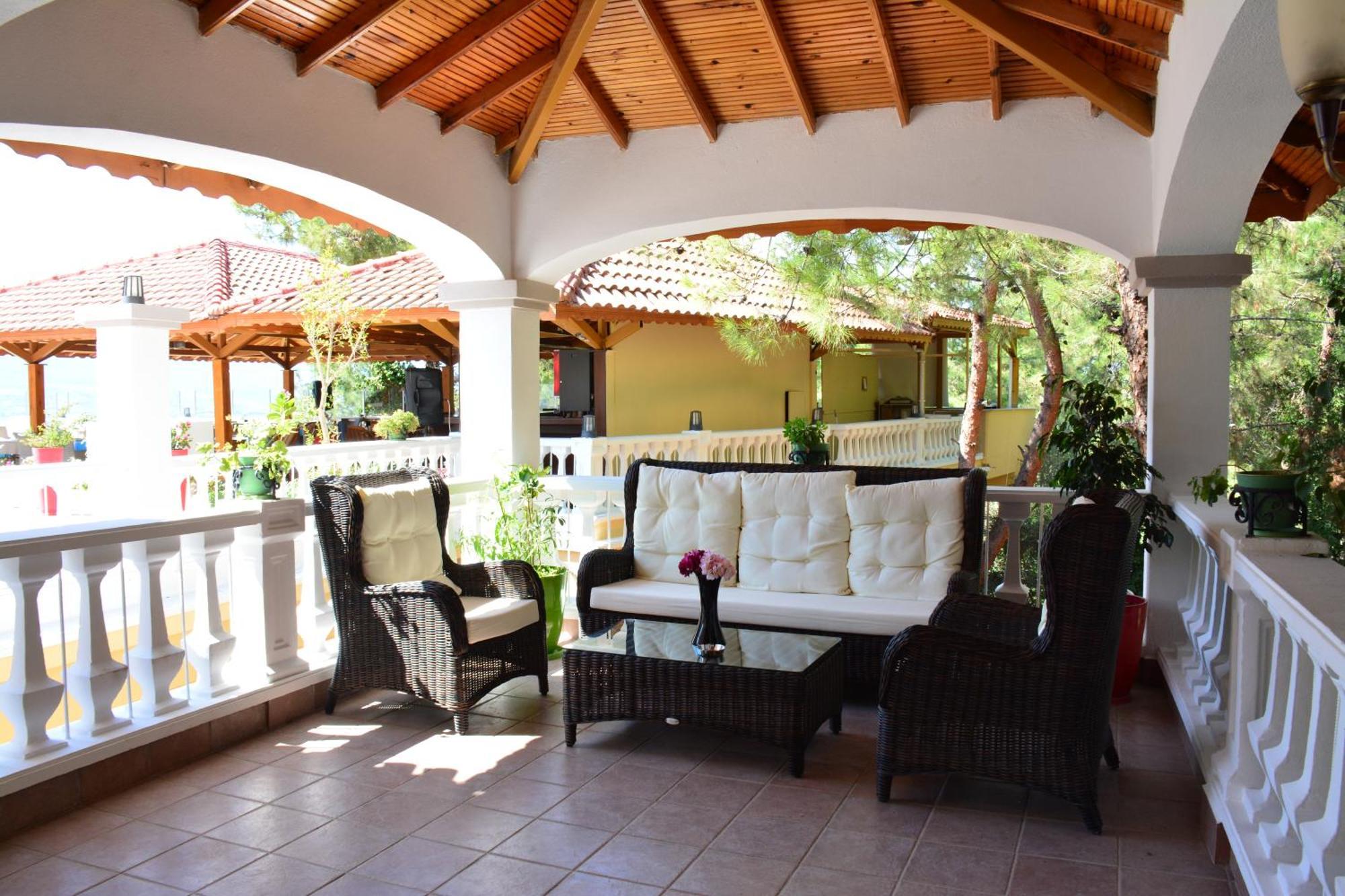 Pine Club Apart Hotel Kusadasi Exterior foto