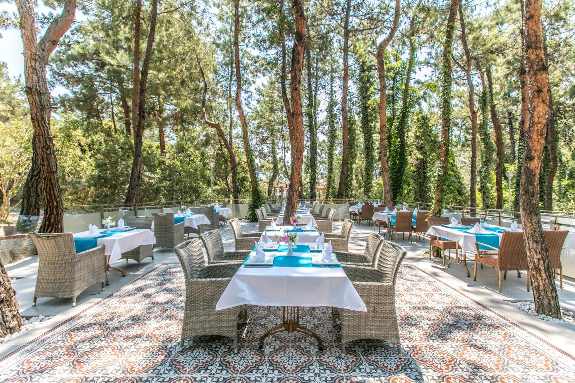 Pine Club Apart Hotel Kusadasi Exterior foto