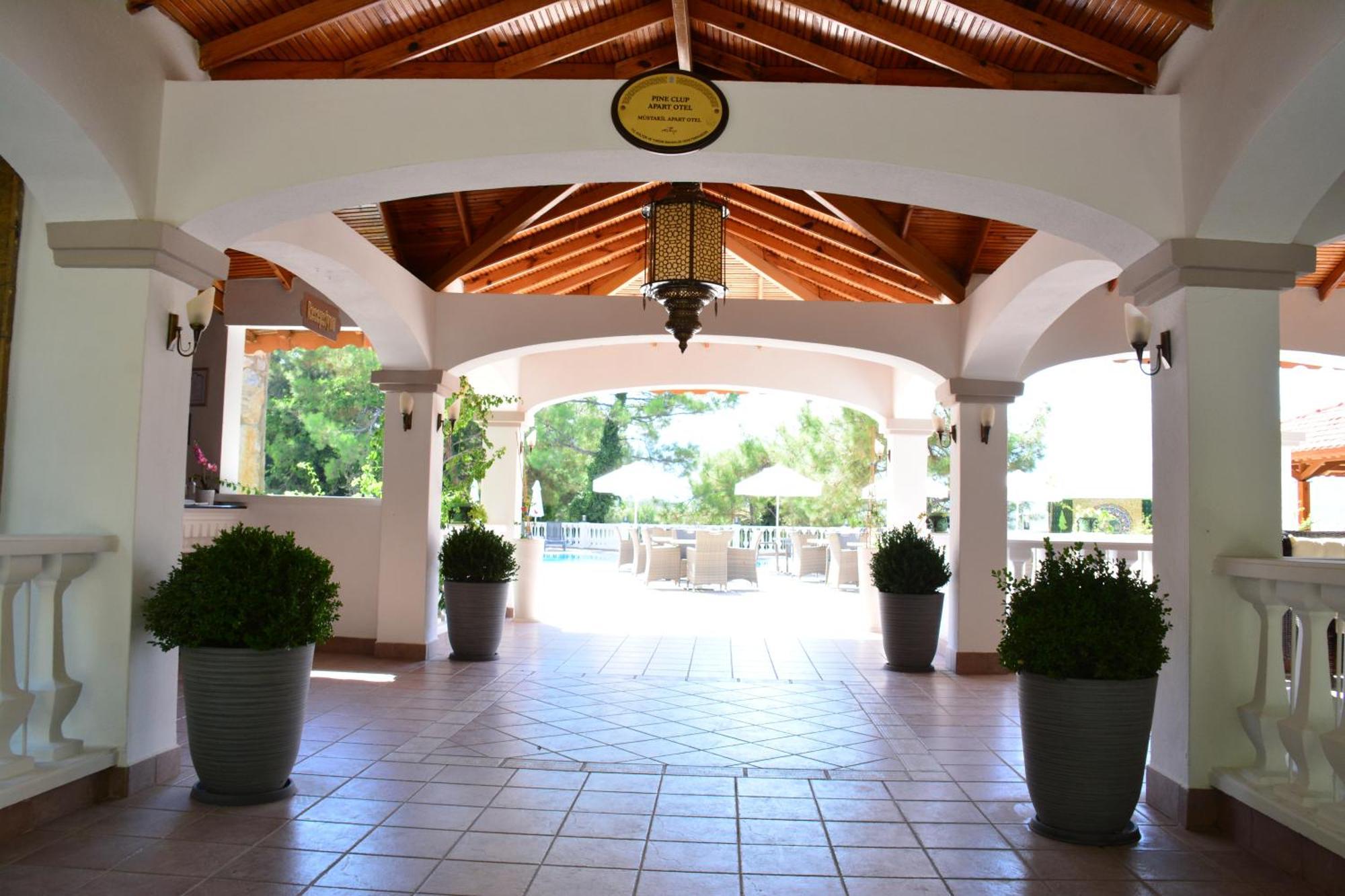Pine Club Apart Hotel Kusadasi Exterior foto