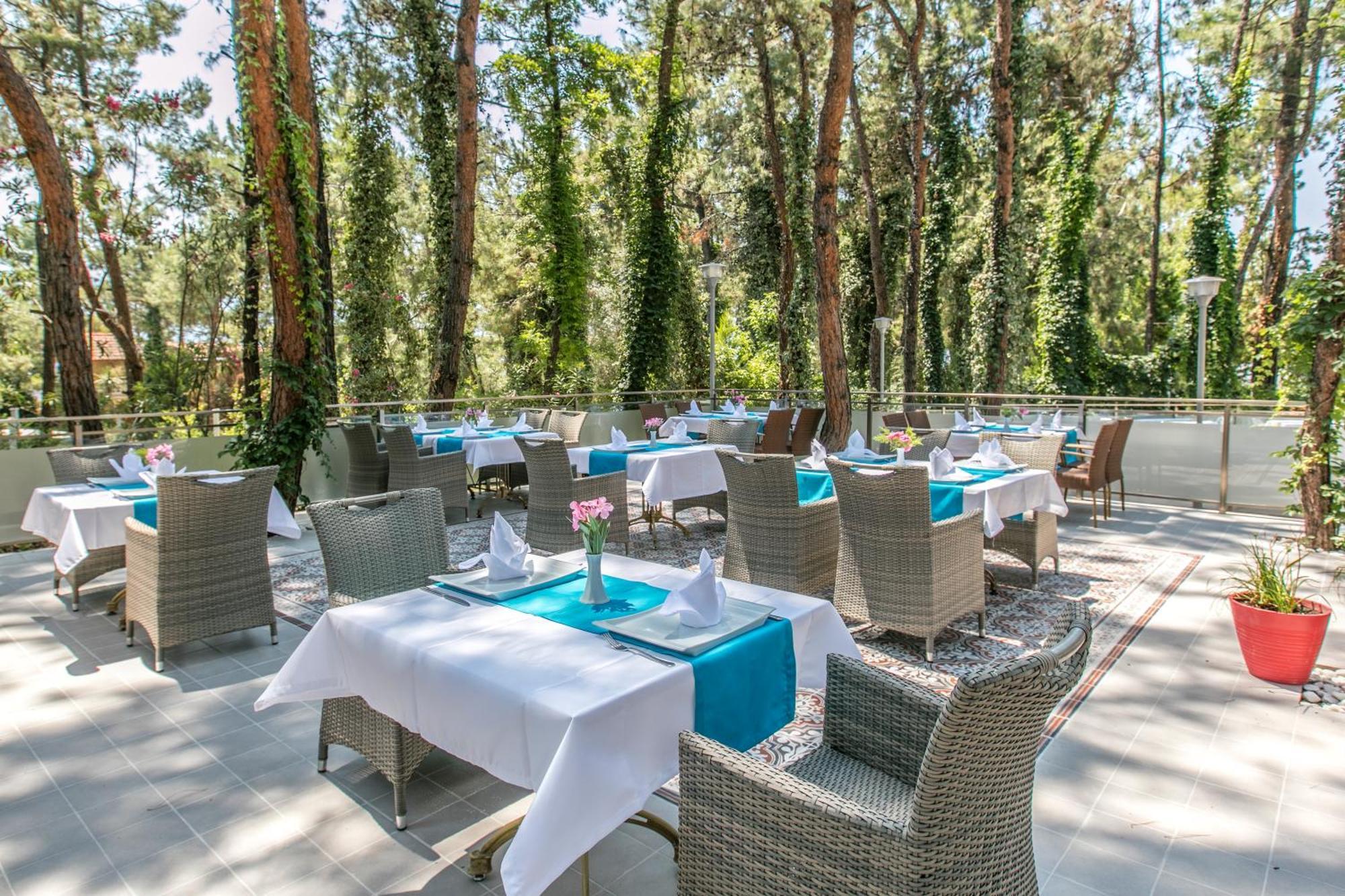 Pine Club Apart Hotel Kusadasi Exterior foto